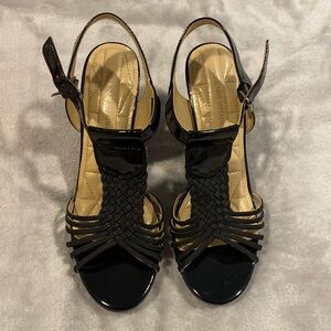 Adrienne Vittadini patent wedge sandals size 8.5
